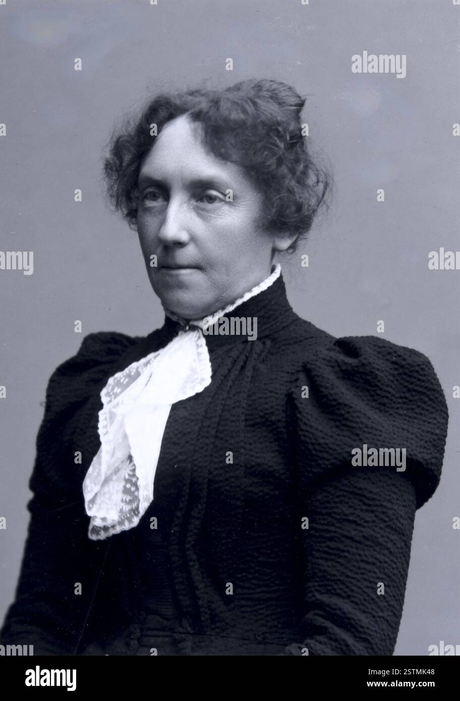 Daniel Nyblin photograph of Finnish artist Maria Wiik - 1899 Stock Photo