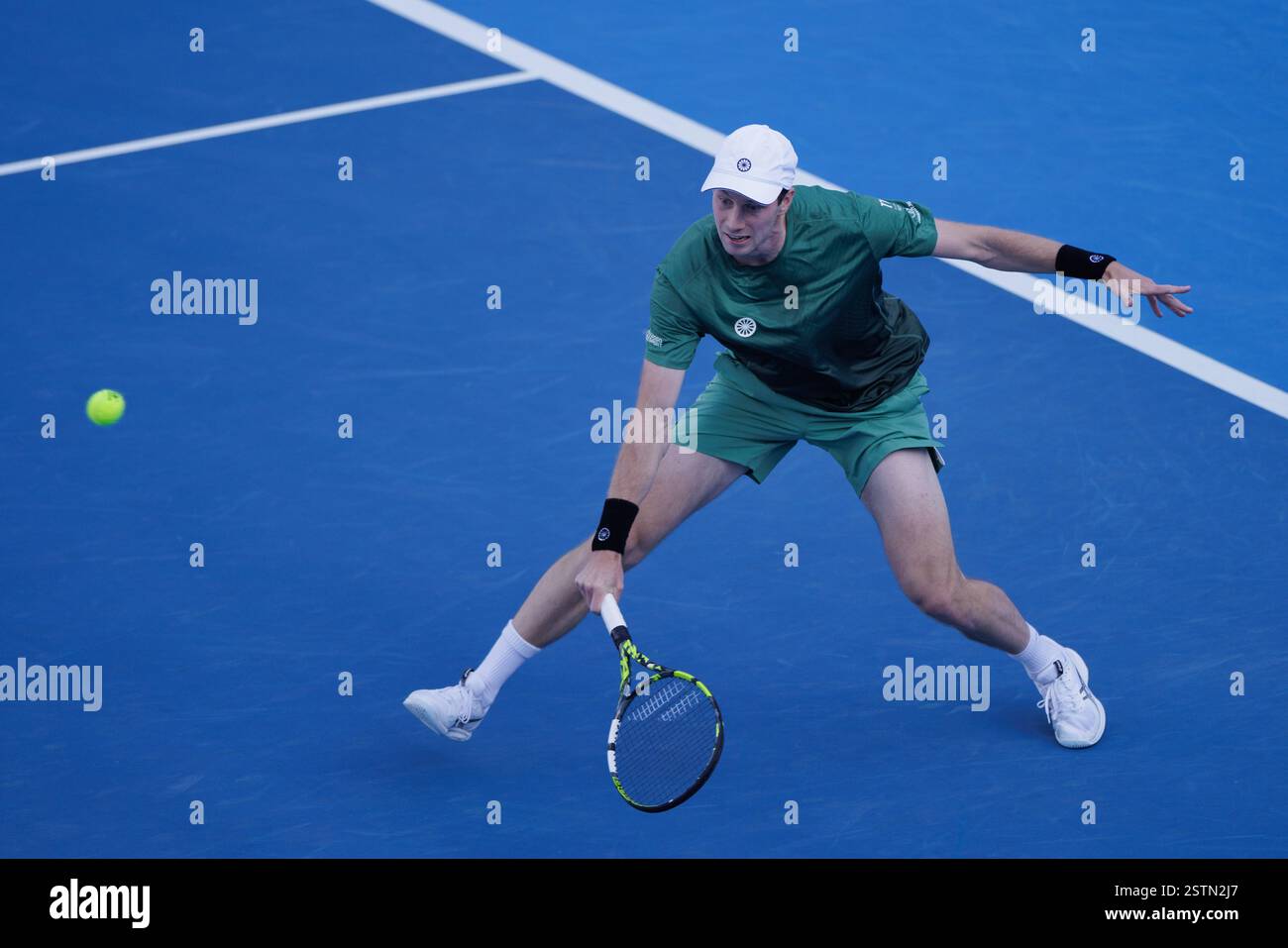 Doha, Qatar. 19th Feb, 2025. Botic van de Zandschulp of Netherlands