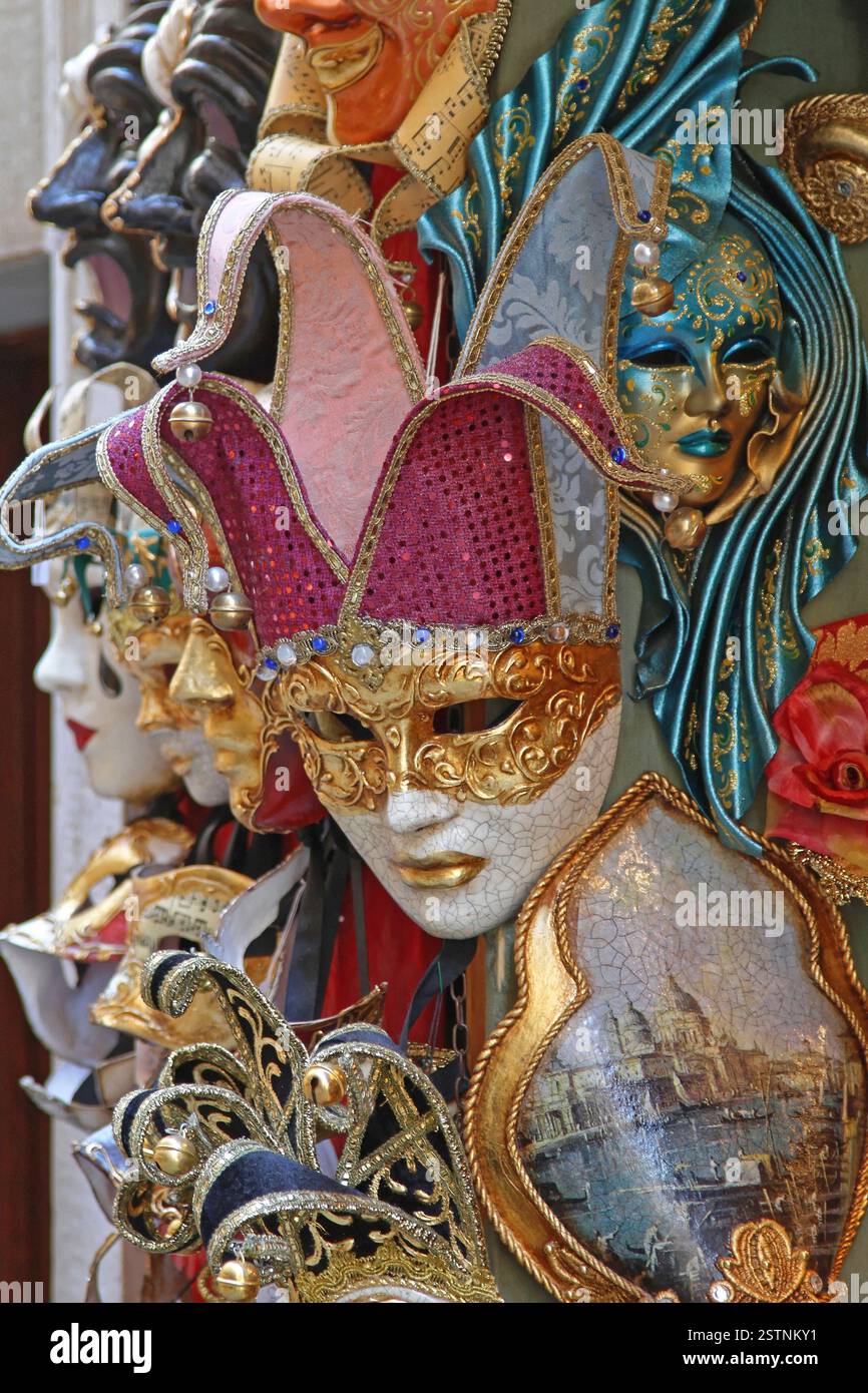 Distinctive mask hi-res stock photography and images - Alamy