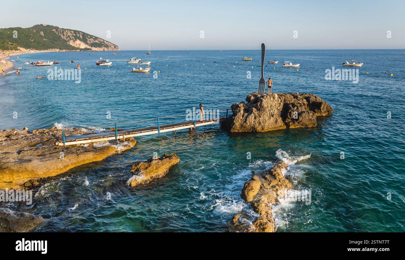 Azure sea water hotel hi-res stock photography and images - Alamy