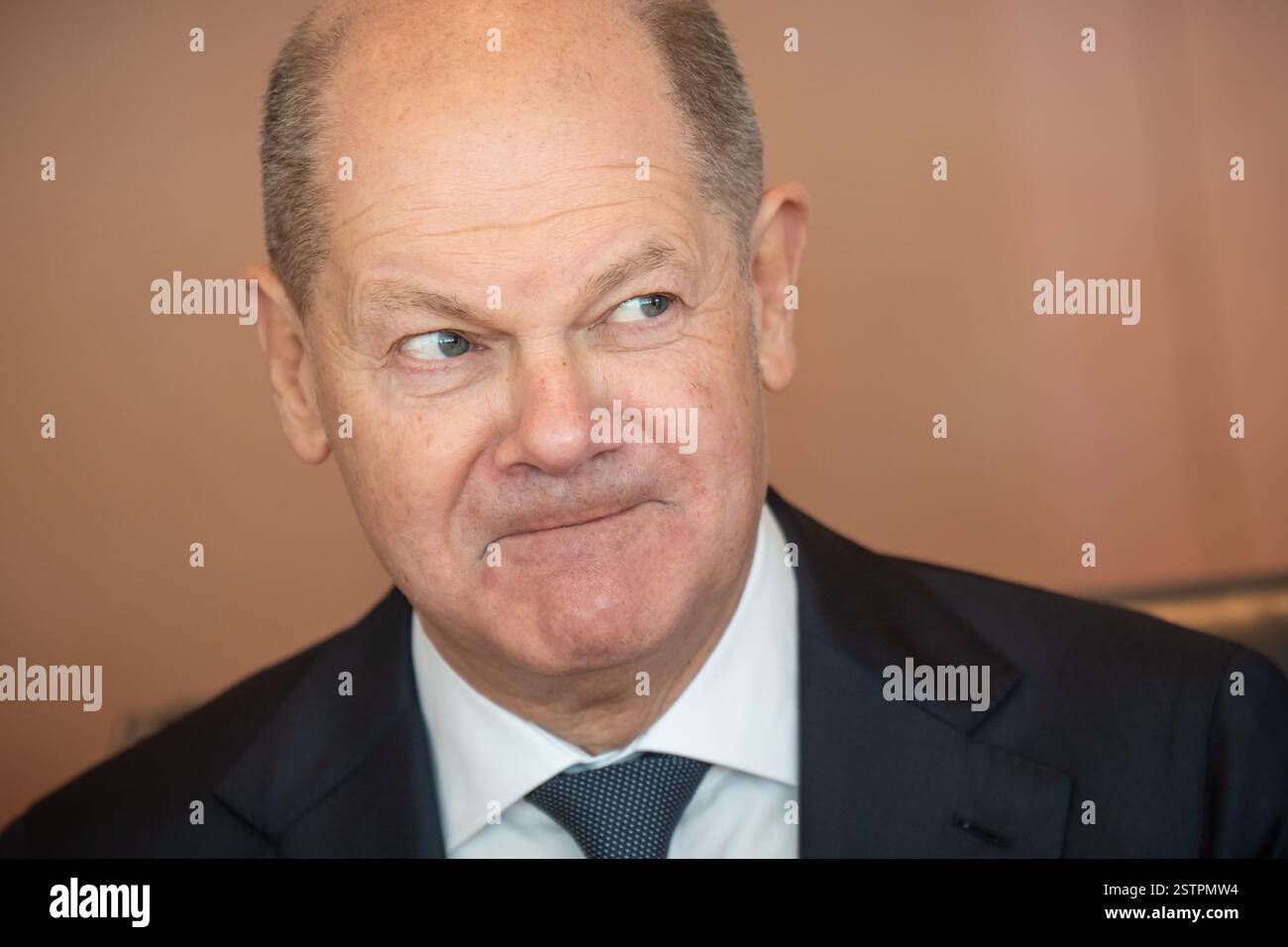 dpatop 19 February 2025, Berlin Federal Chancellor Olaf Scholz (SPD