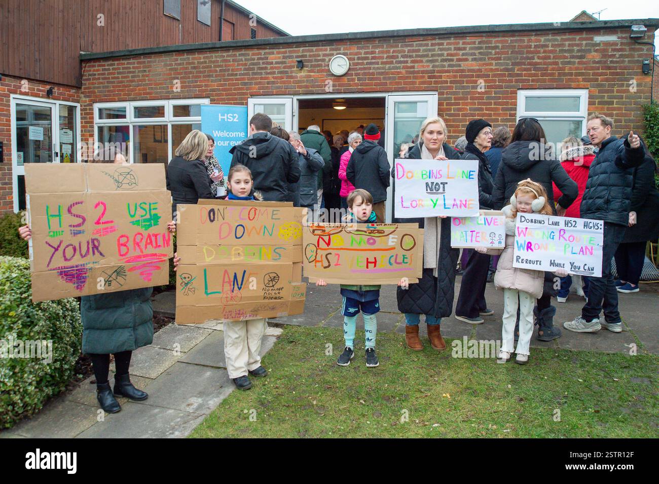 Wendover, UK. 19th Febuary, 2025. Locals protesting outside an HS2