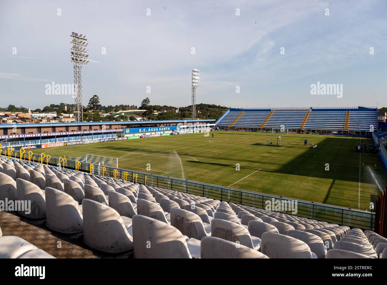 Diadema, Brazil. 19th Feb, 2025. DIADEMA, SP - 19.02.2025: ÁGUA SANTA X ...