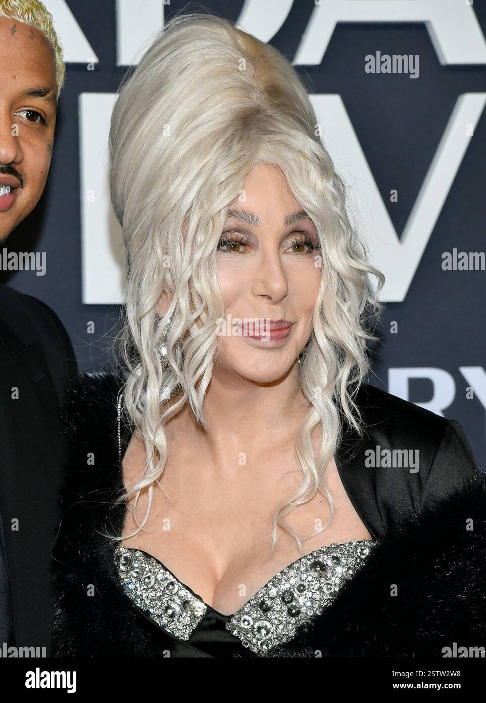 Cher Rockerfrller Cher attends the SNL50: The Anniversary Special at Rockefeller Plaza on ...