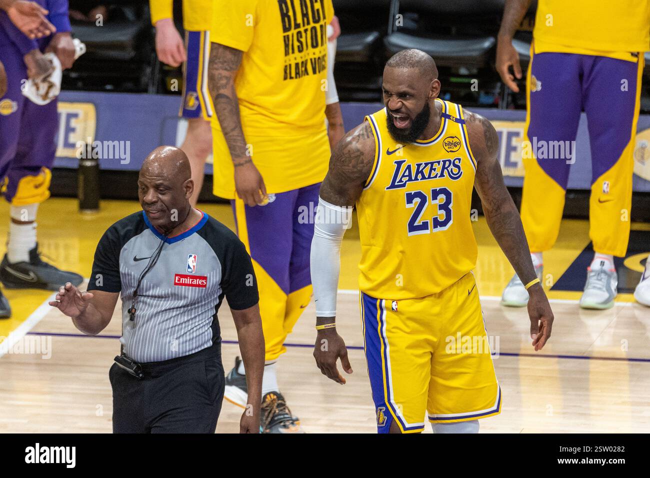 Los Angeles Lakers' LeBron James #23 yells at a referee during an NBA ...