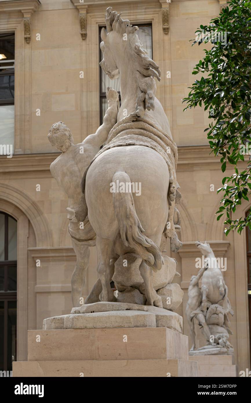 【西洋刻美術】フランス作家 金属彫刻像 『Marly horse マルリーの馬』 960px-