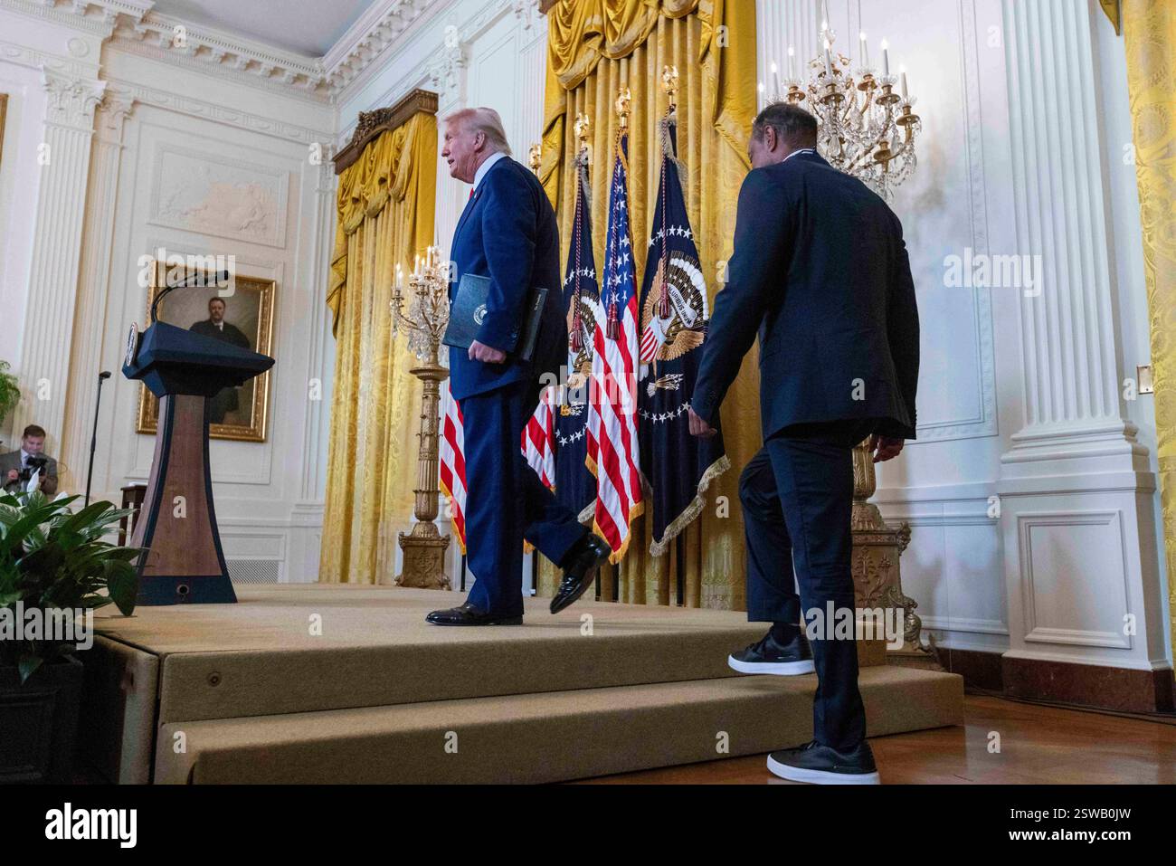 US President Donald J. Trump, with US professional golfer Tiger Woods