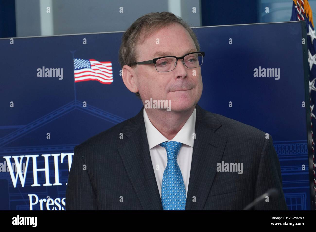 NEC's Hassett Warns of Weaker U.S. Jobs Numbers Amid Population Growth Slowdown