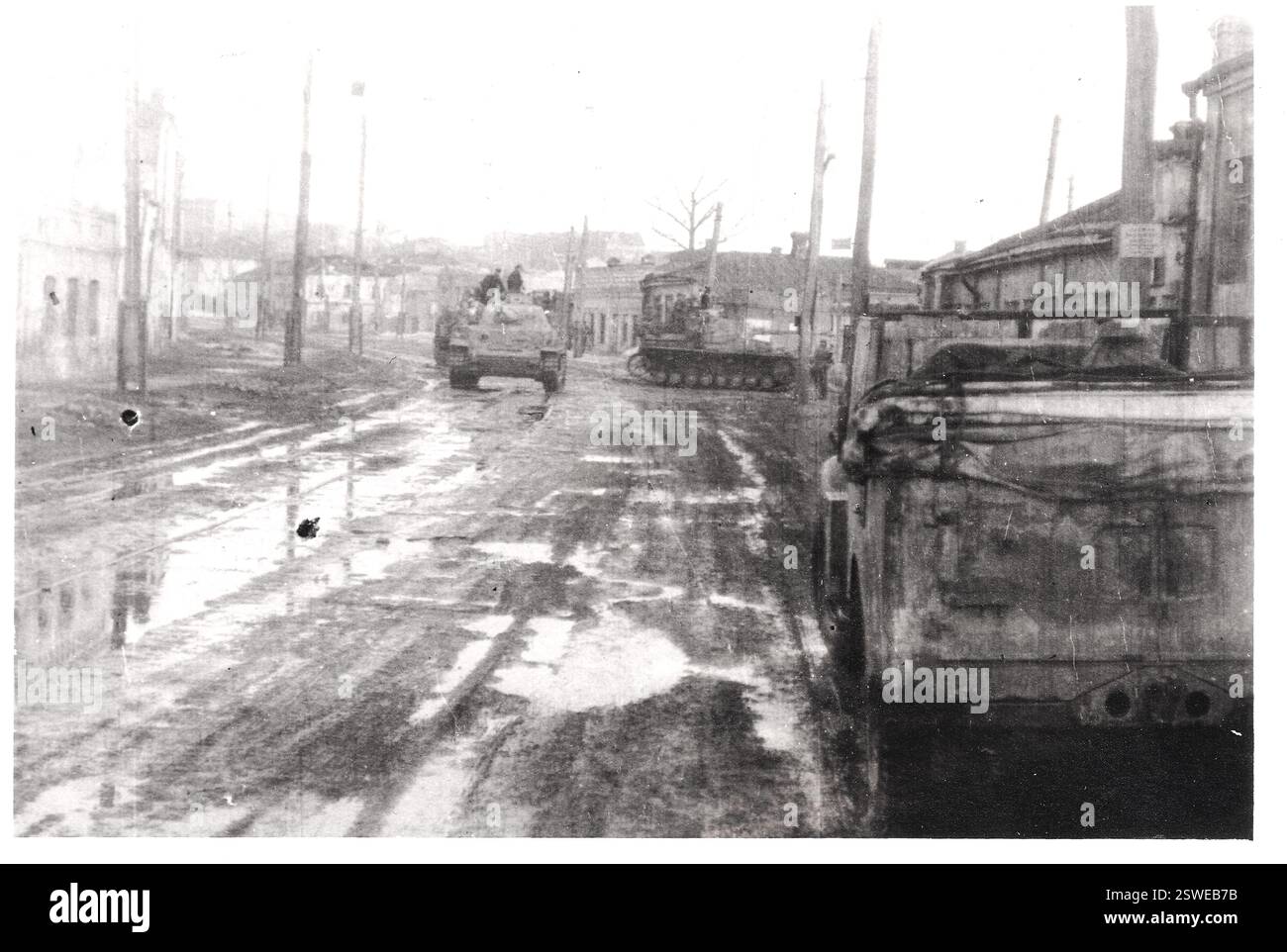 World War Two B&W photo German Armour enters Kharkov March 1943 Stock Photo