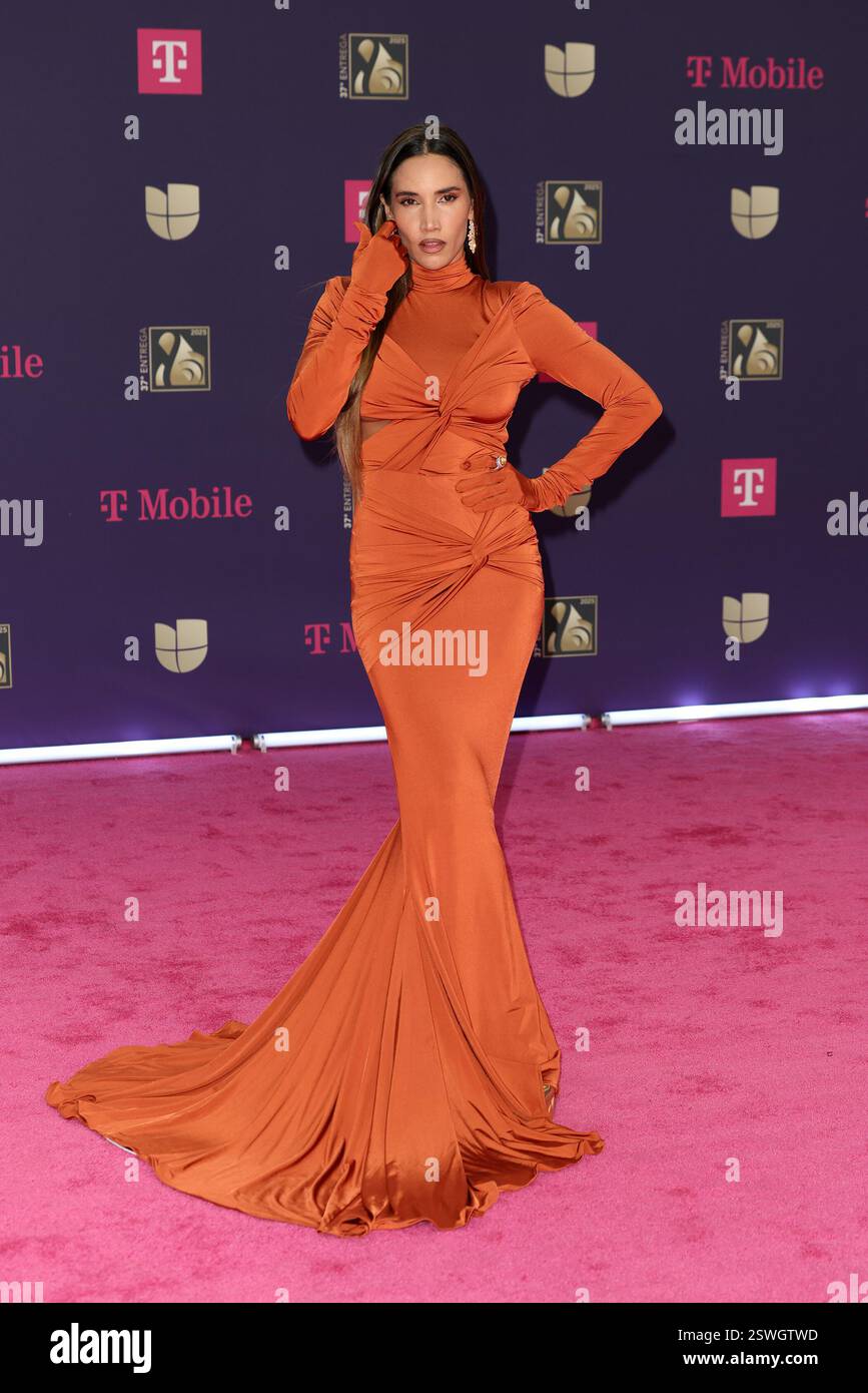 MIAMI, FLORIDA FEBRUARY 20 India Martinez attends Univision's 37th