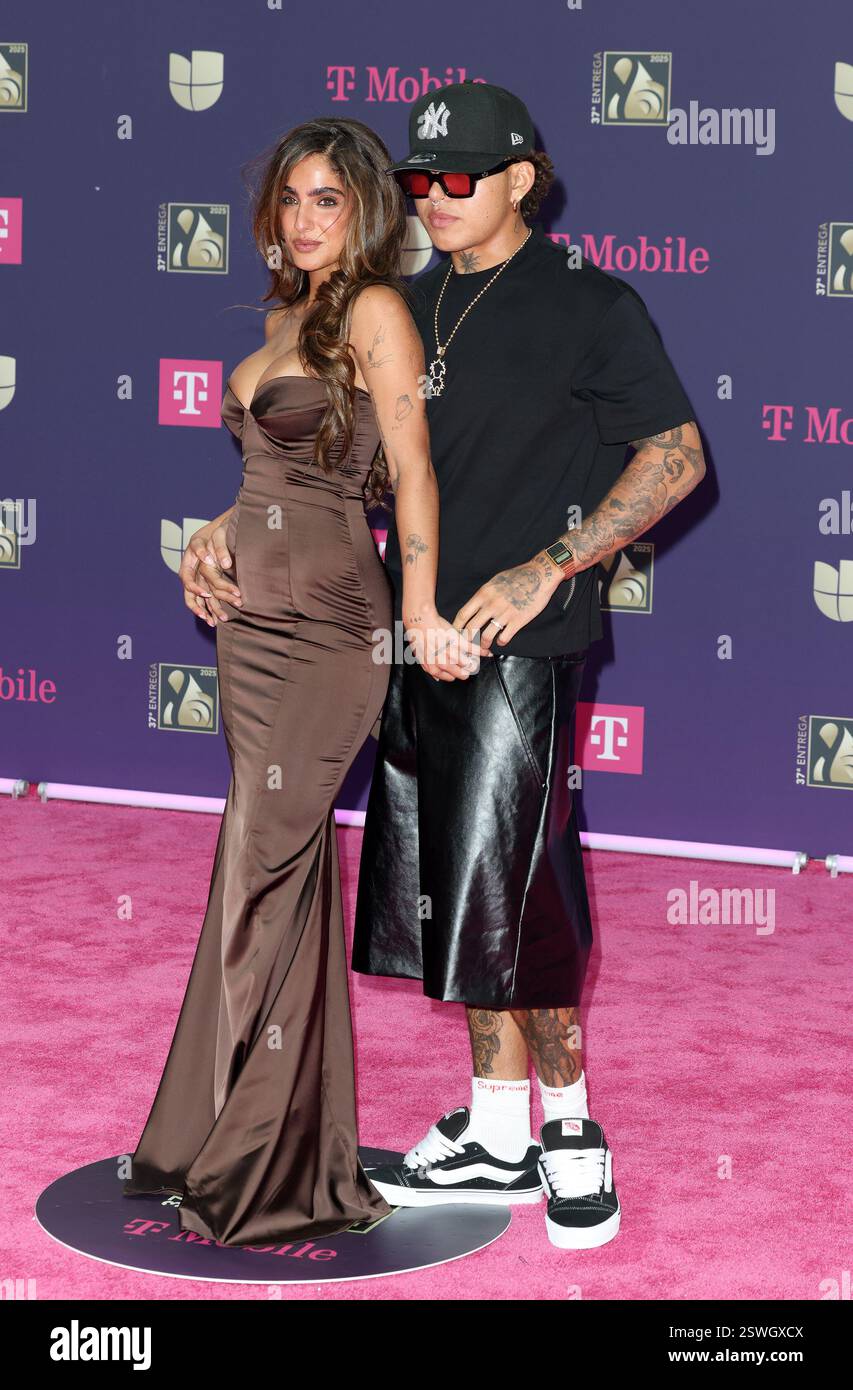 MIAMI, FLORIDA - FEBRUARY 20: Isabella Ladera and Beele attend