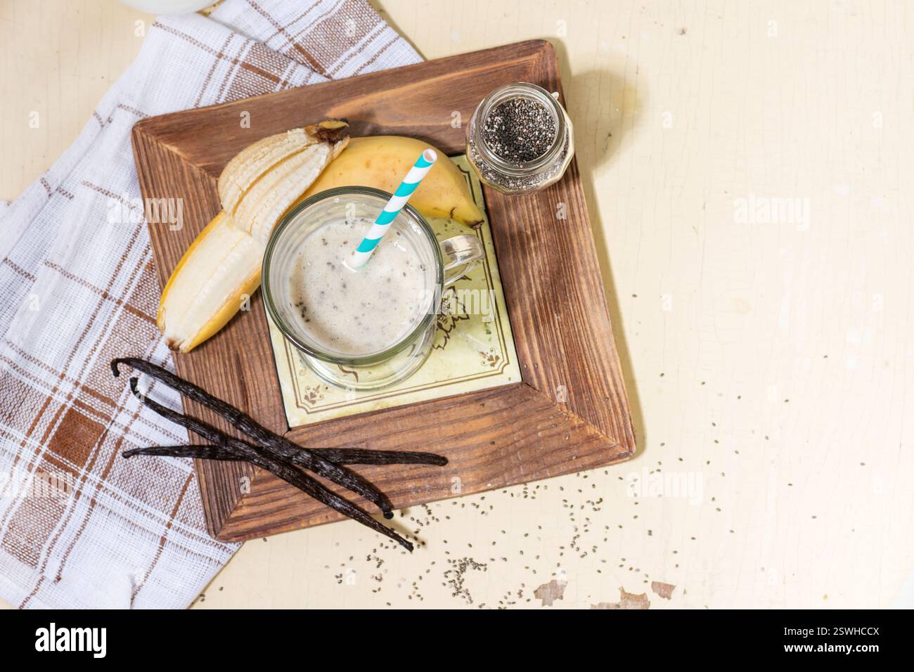 Served with open banana hi-res stock photography and images - Alamy