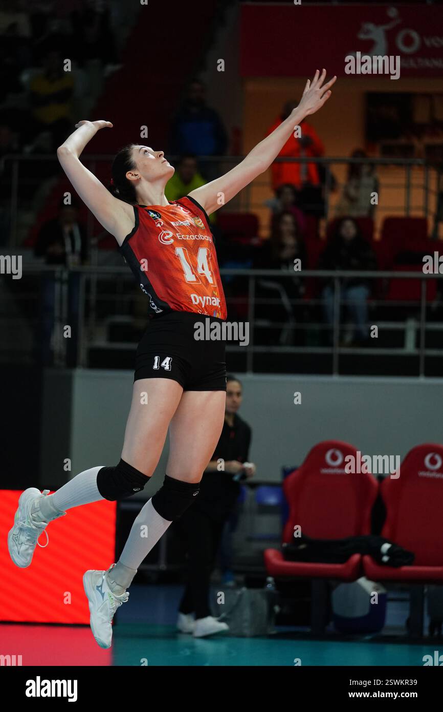 ISTANBUL, TURKIYE - FEBRUARY 09, 2025: Dana Rettke serves during Turk ...