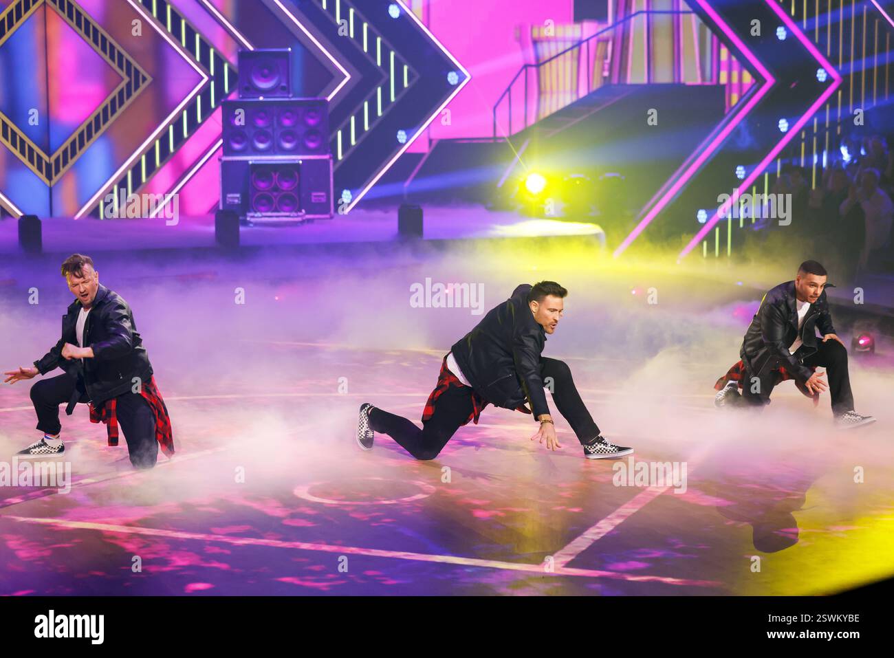 Cologne, Germany. 21st Feb, 2025. Ben Zucker (l-r), musician, Marc ...