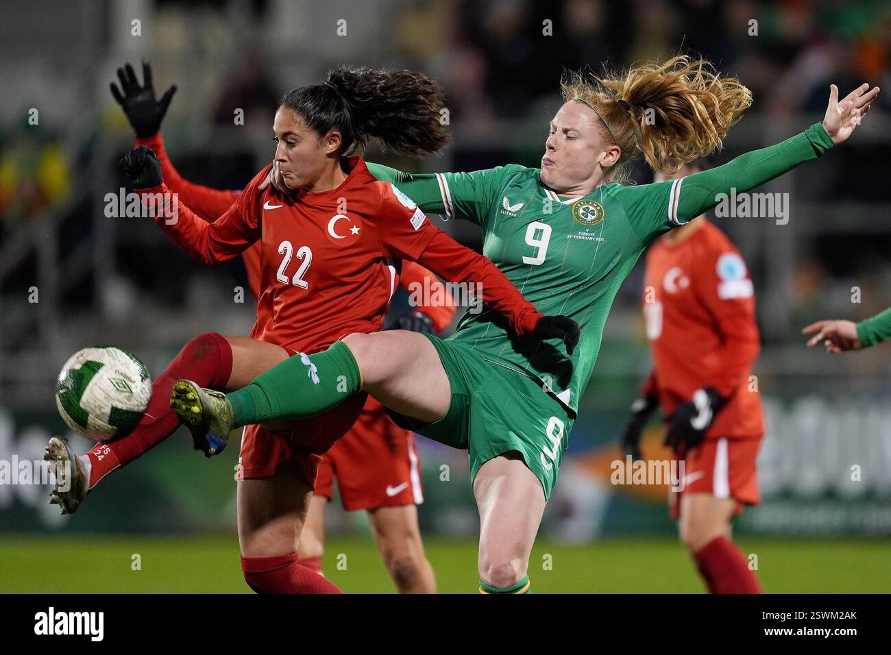Ireland's Amber Barrett (right) and Turkey's Fatma Sakar battle for the