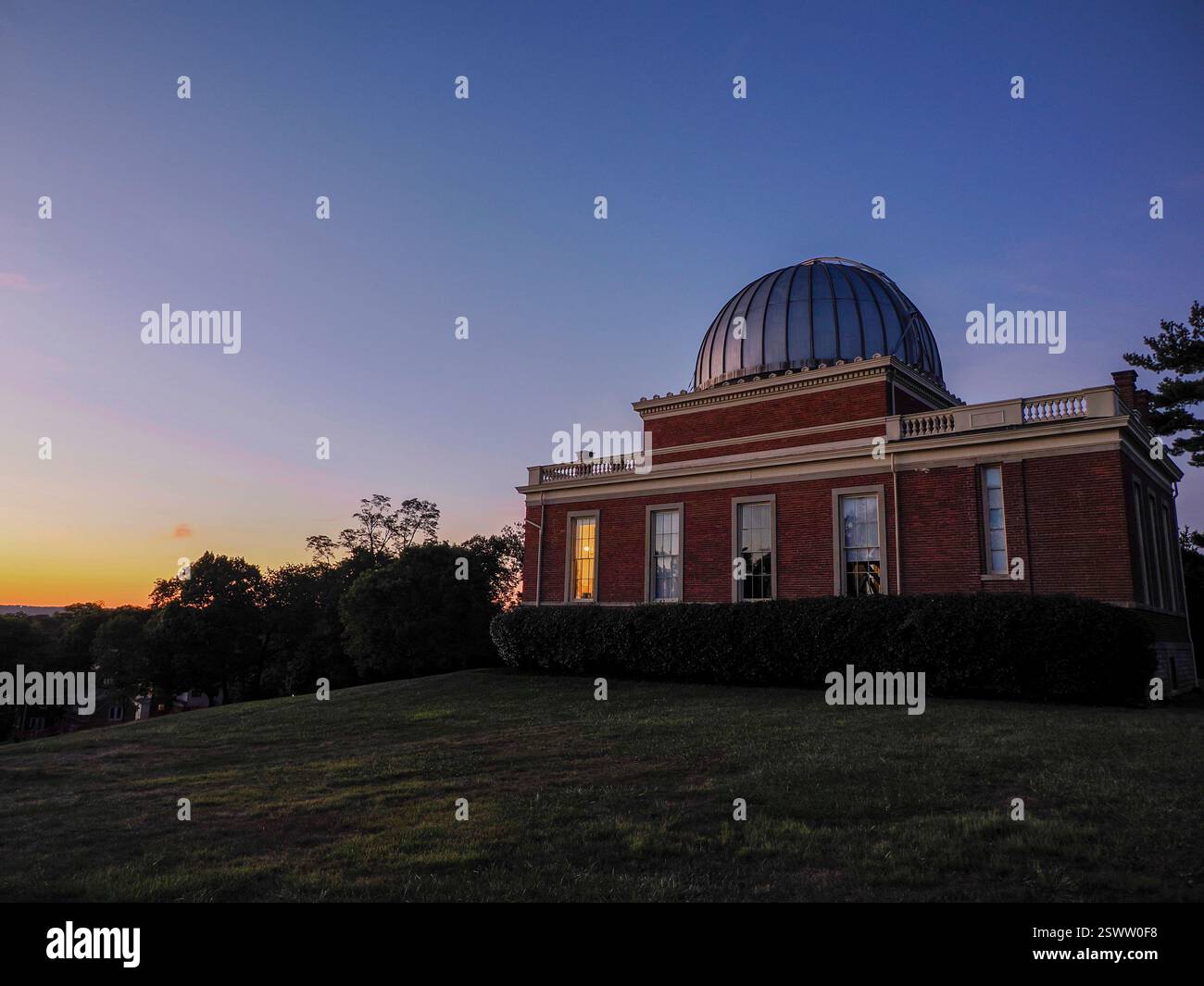Iconic cincinnati view hi-res stock photography and images - Alamy