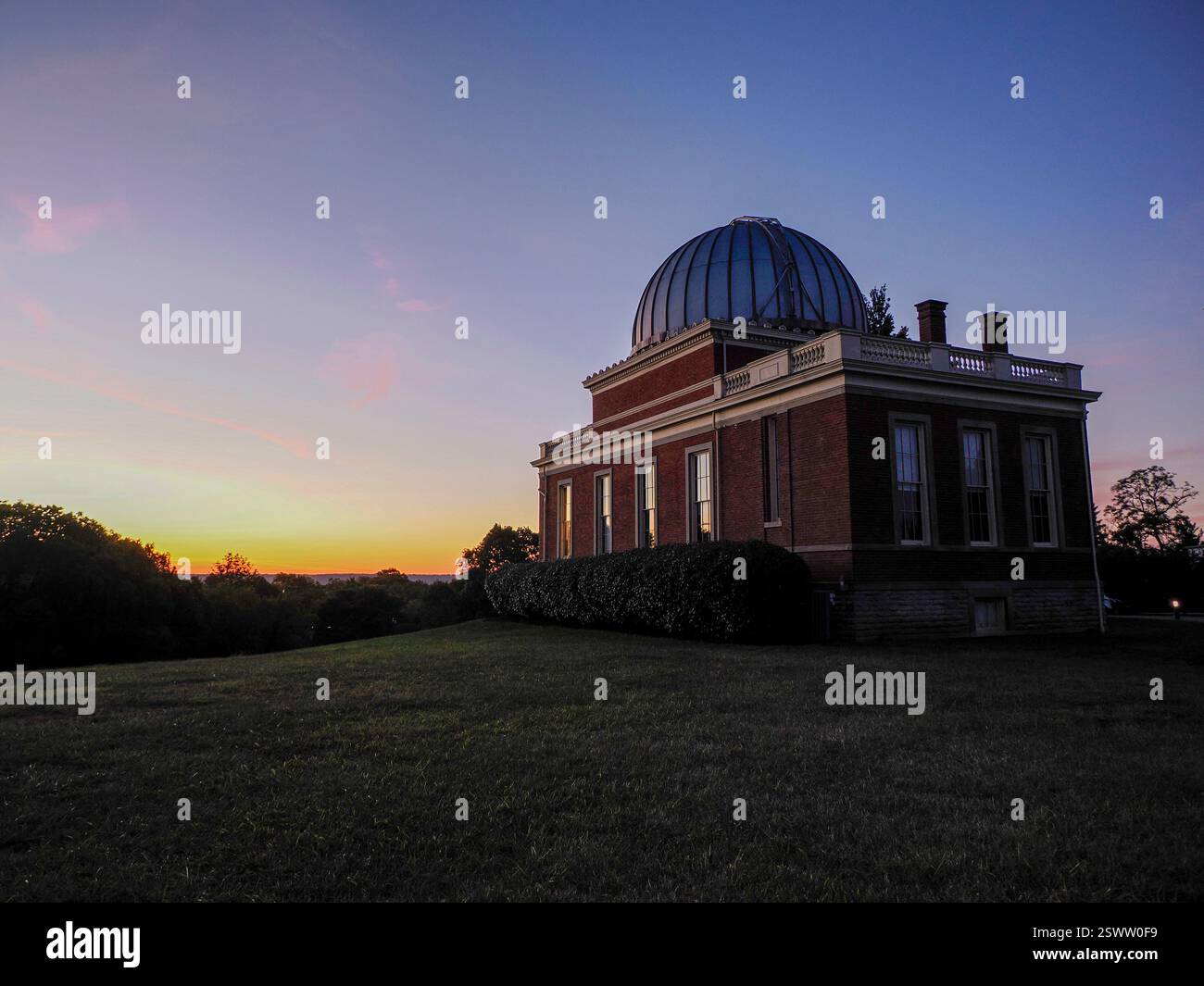 Iconic cincinnati view hi-res stock photography and images - Alamy