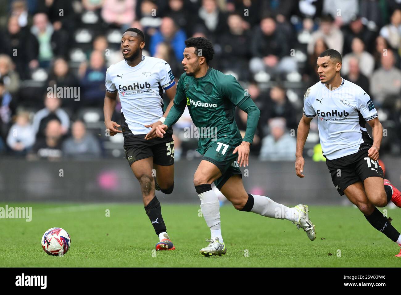 Femi Azeez of Millwall in action during the Sky Bet Championship match ...