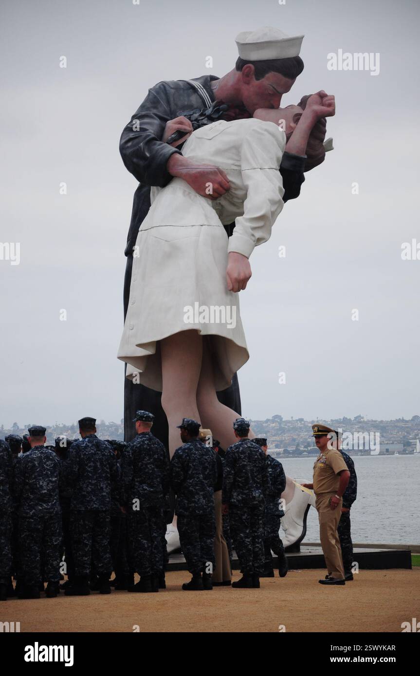 San Diego, California, USA. May 04, 2012: Sailors gather around the ...