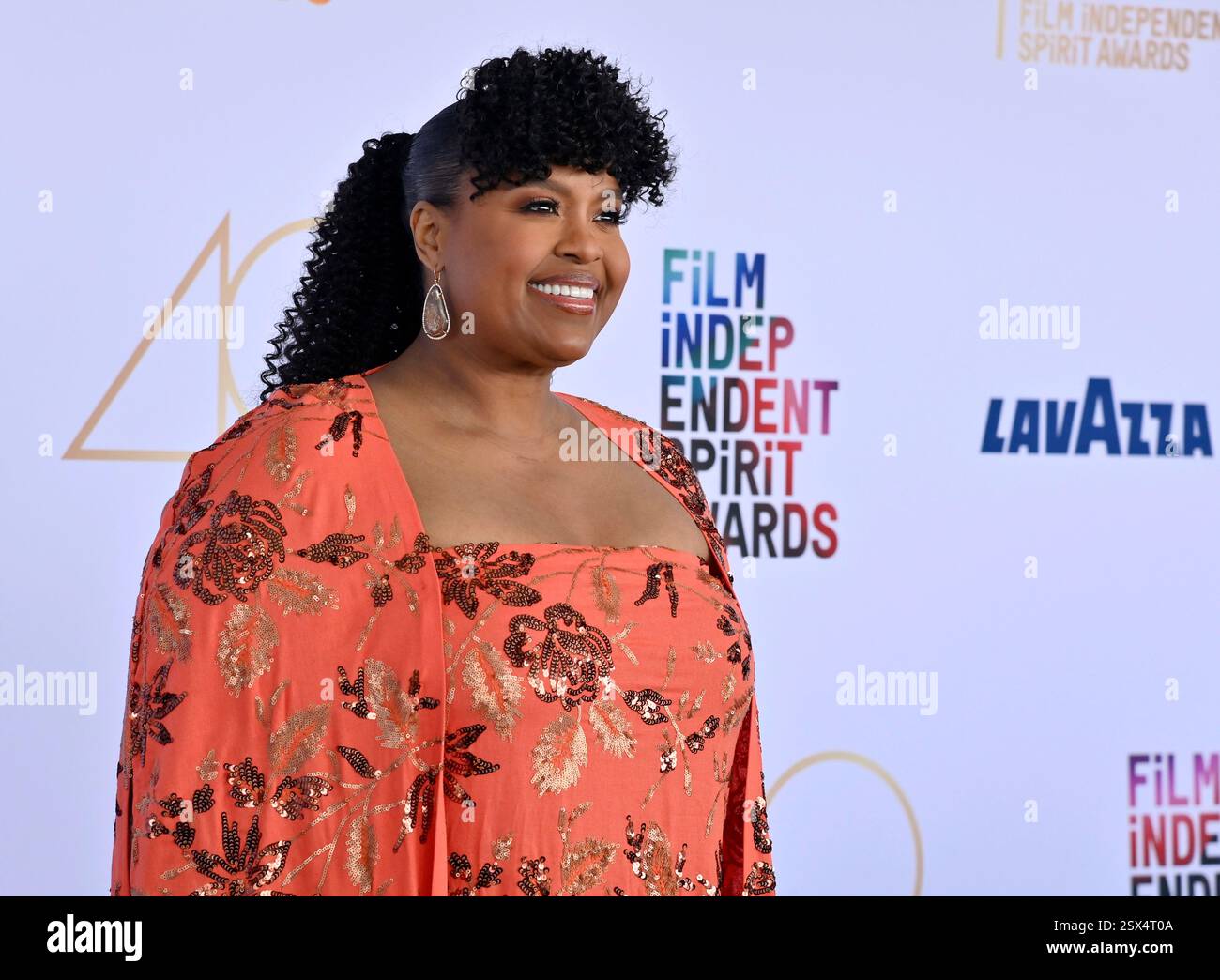 Santa Monica, United States. 22nd Feb, 2025. Natasha Rothwell arrives ...