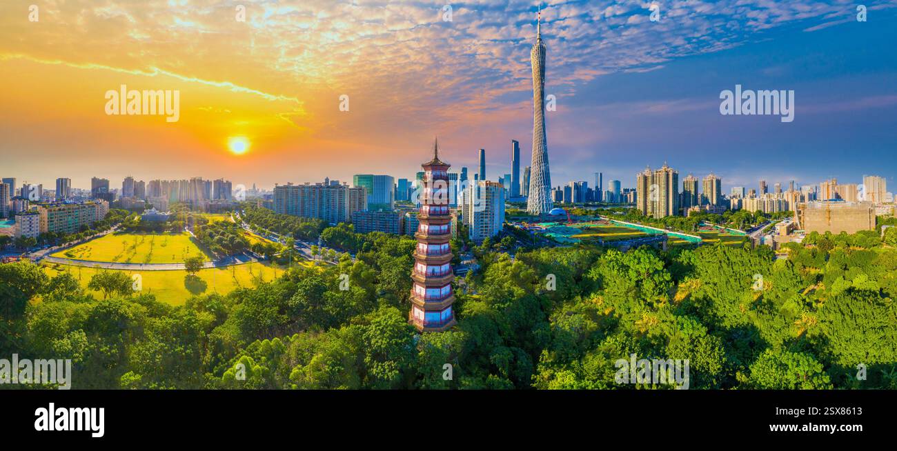 Guangzhou Tower and Chigang Tower in Guangzhou, China Stock Photo