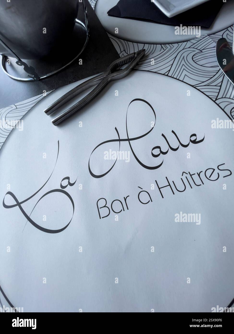 Fruits de mer for two at the La Halle fishmongers, Dunkirk, France. - Smartphone Captured Stock Image