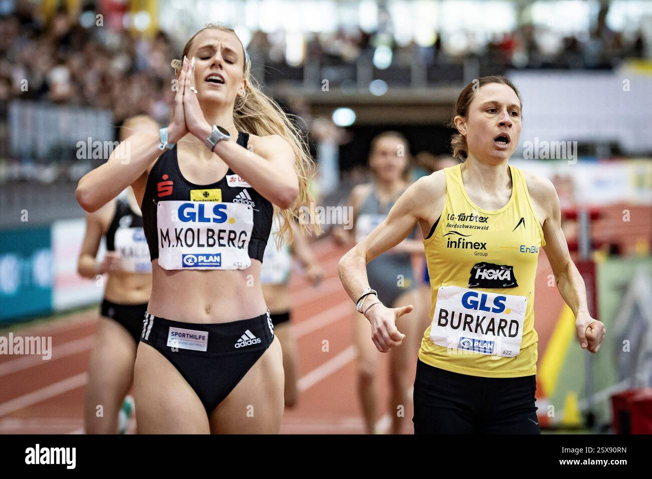 Majtie Kolberg (LG Kreis Ahrweiler) gewinnt die 1500m und ist deutsche