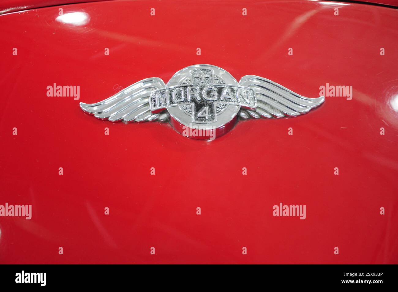Morgan Car Badge Stock Photos & モーガン badge - Badges 0 1 