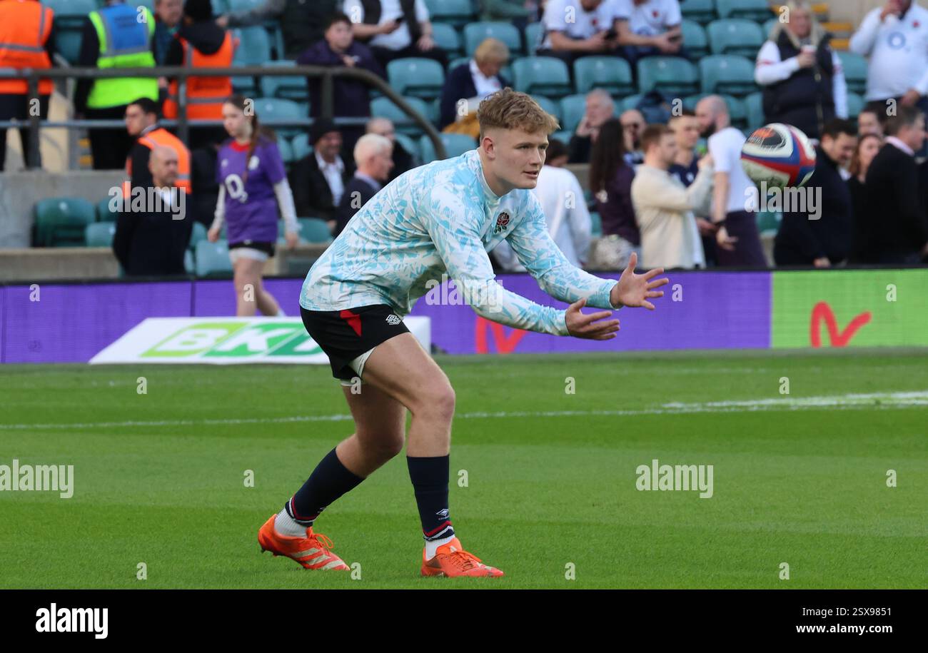 London, UK. 22nd Feb, 2025. England's Fin Smith(Northampton Saints ...