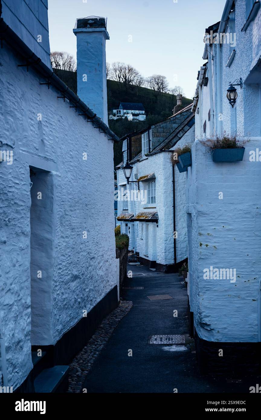 Narrow streets of the Warren,fishermen's cottages, Polperro, Cornwall, UK Stock Photo