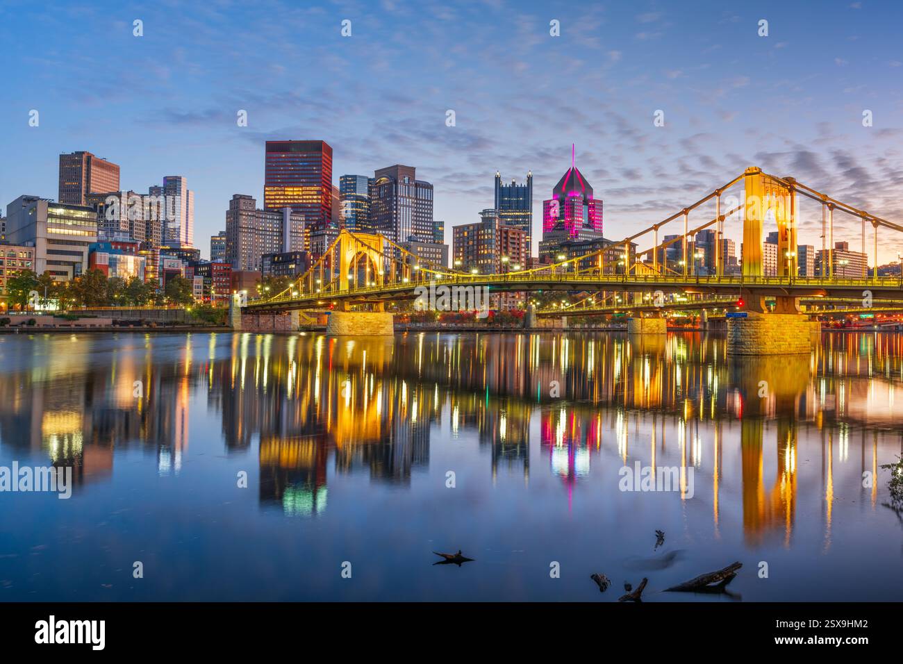 Pittsburgh, Pennsylvania, USA downtown city skyline on the Ohio River at dusk. Stock Photo