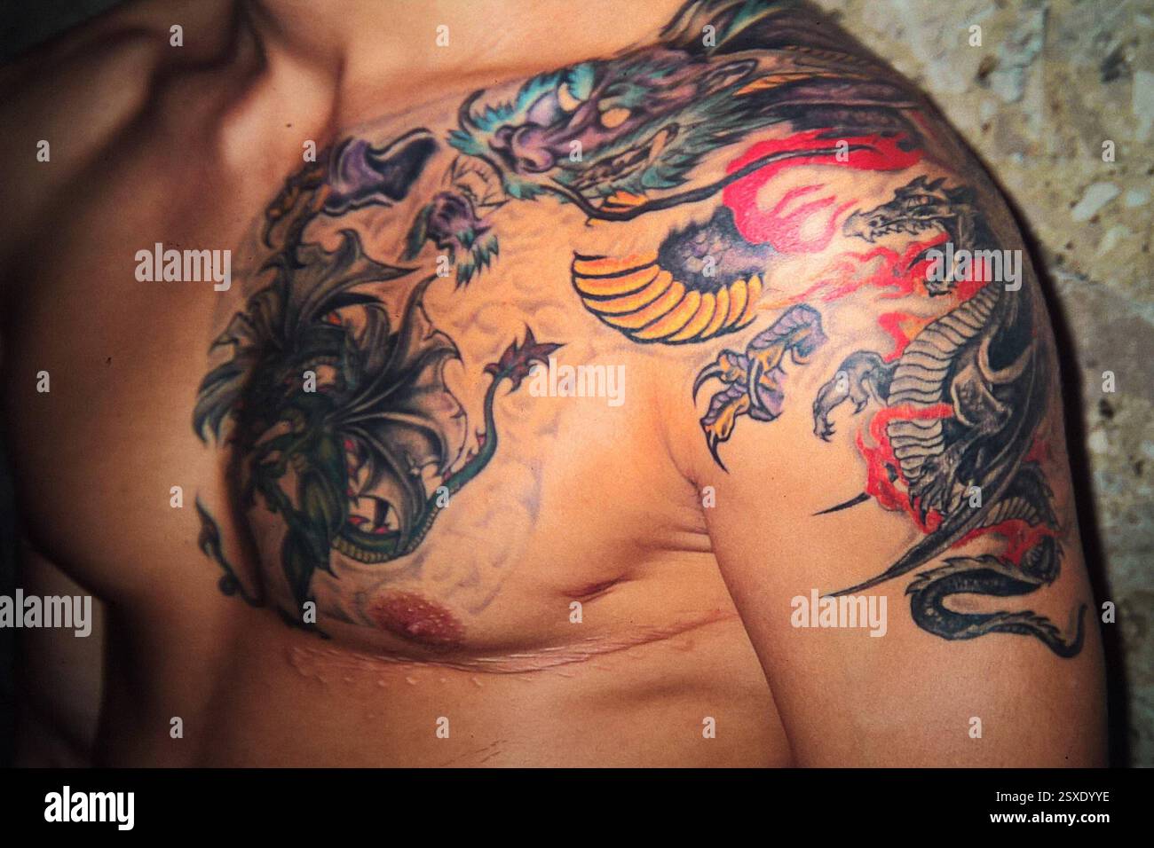 Oberkörper hi-res stock photography and images - Alamy, image size:1300x956