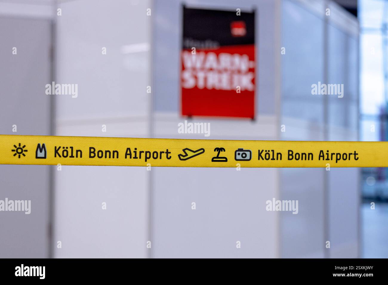 Fabelhafte Flughafen Koln Bonn Heute Gesperrt Bilder
