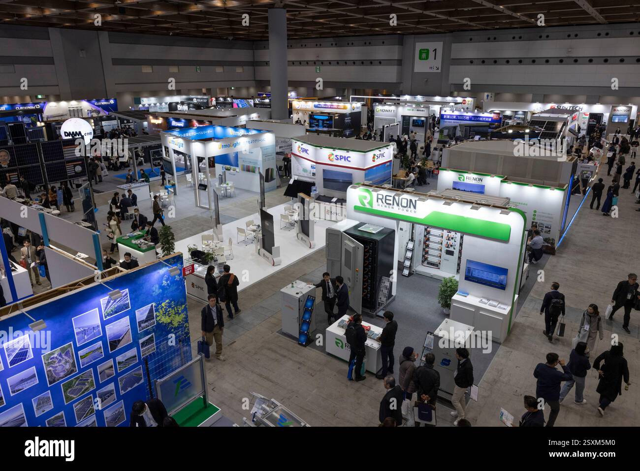 View of the Smart Energy Week 2025 in Tokyo Big Sight. Smart Energy ...