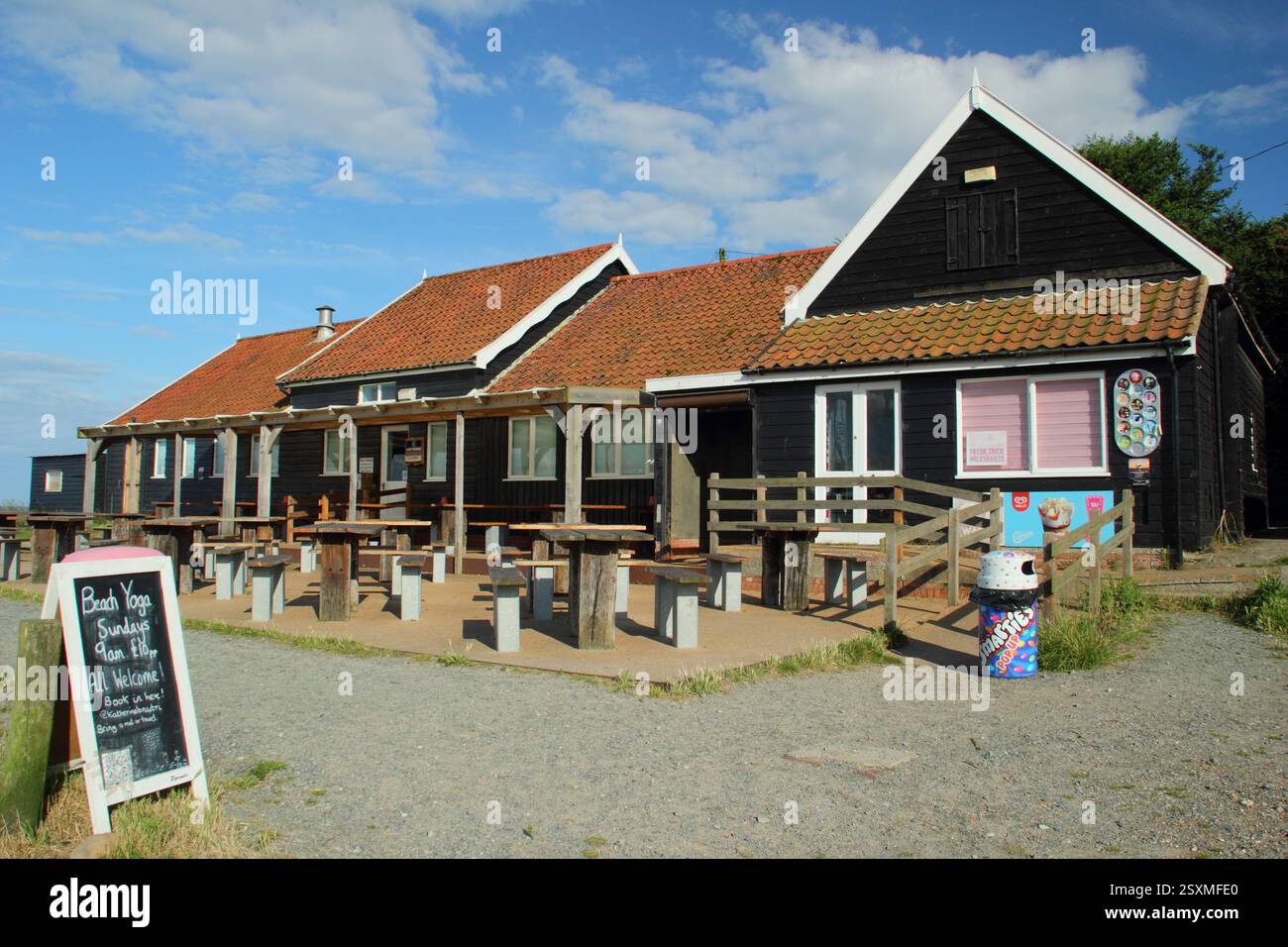 Dunwich Flora Tea Rooms. Flora tea rooms, situated by Dunwich beach, Suffolk, Britain. UK. July 2024 Stock Photo