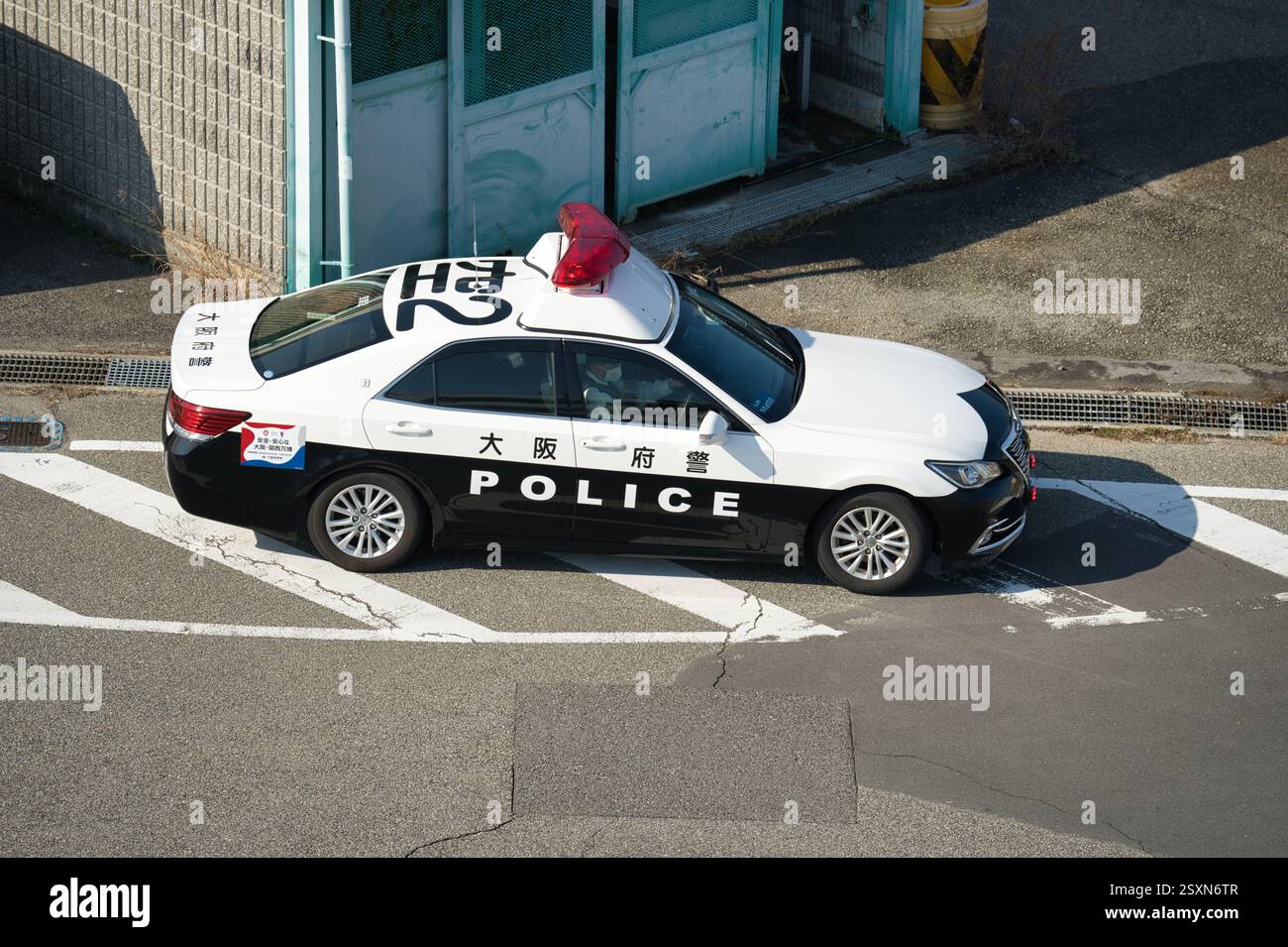 Japan police car hi-res stock photography and images - Alamy