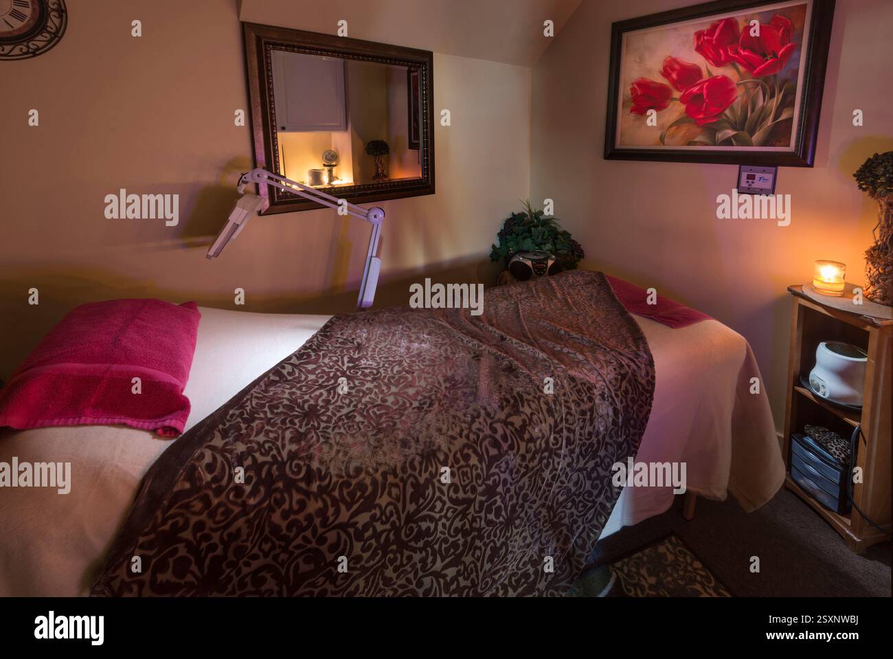 Interior of massage spa with massage table, Pennsylvania USA Stock Photo