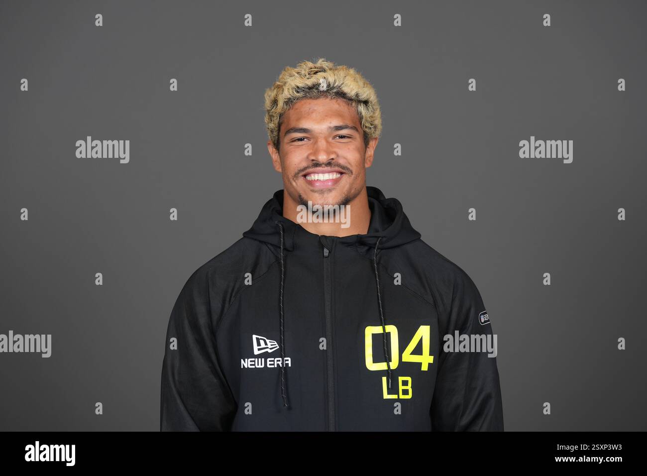 California linebacker Teddye Buchanan (LB04) poses for a portrait at
