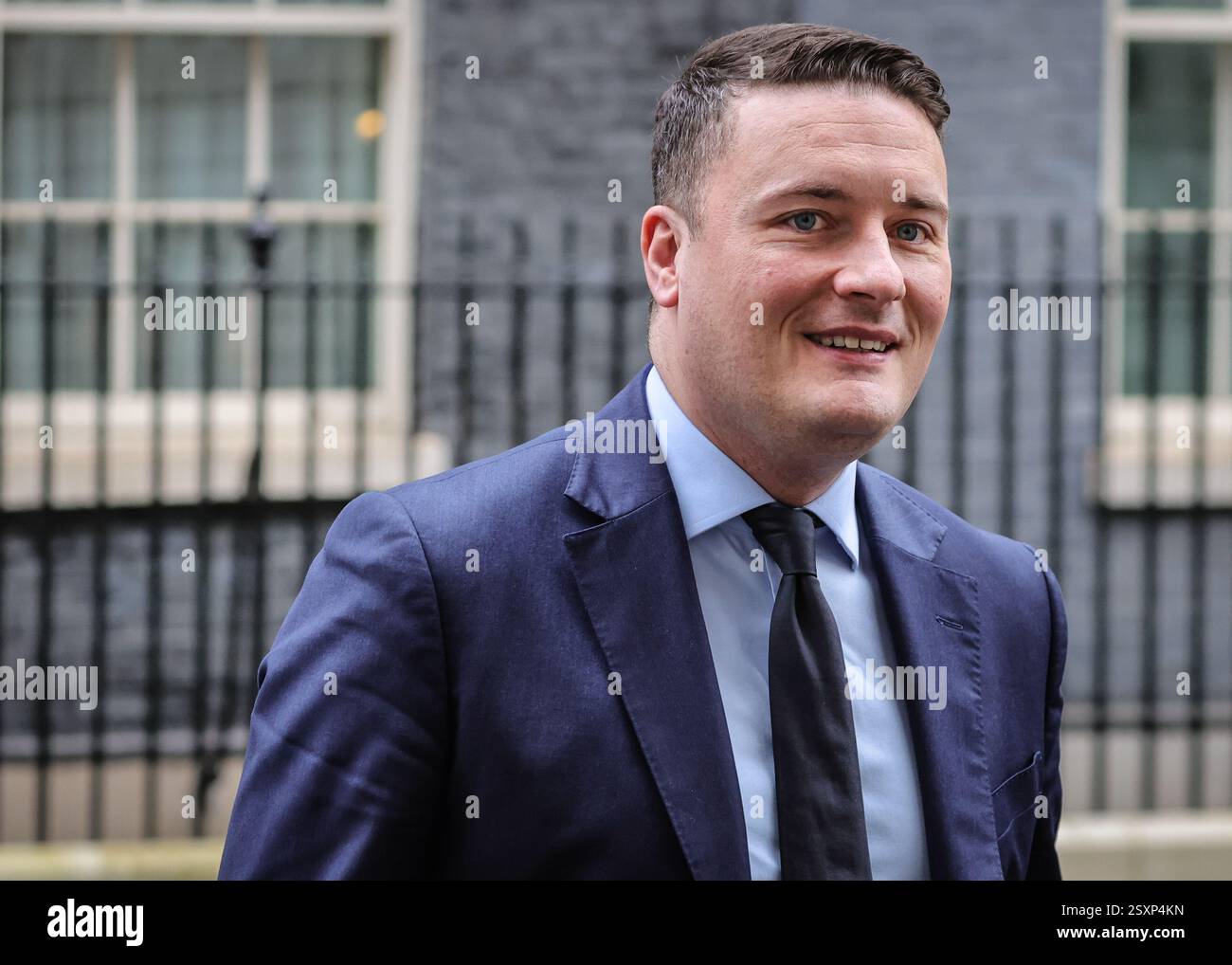 london-uk-25th-feb-2025-wes-streeting-health-secretary-mp-ilford