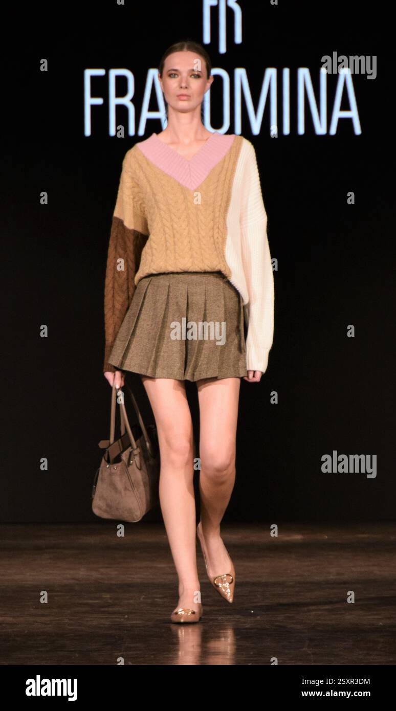 Mfw fw 2025 2026 hires stock photography and images Alamy