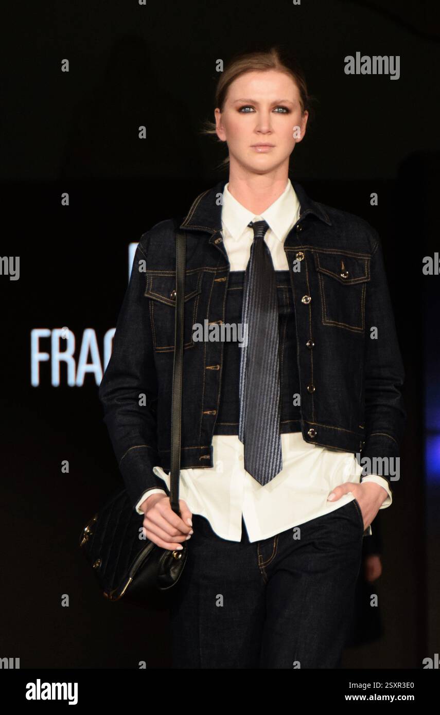 Mfw fw 2025 2026 hires stock photography and images Alamy