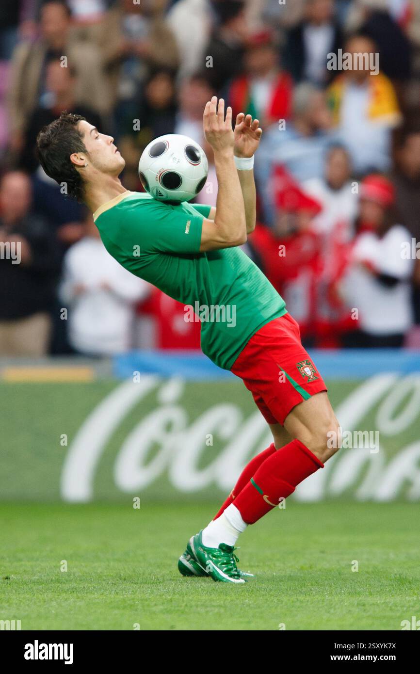 Ronaldo cristiano 2008 hi-res stock photography and images - Alamy
