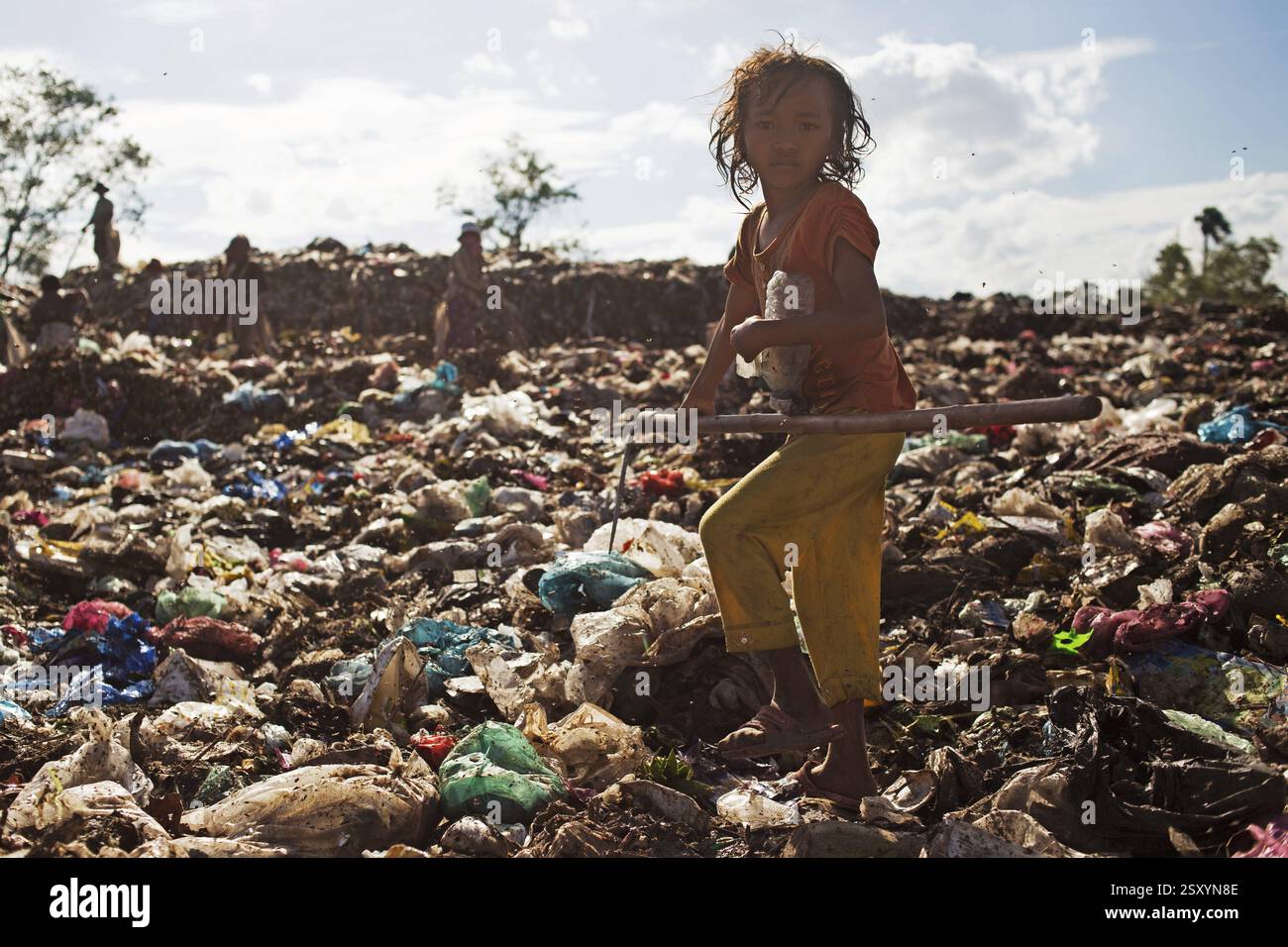 Rubbish dump, anlong pi, siem reap, cambodia Stock Photo