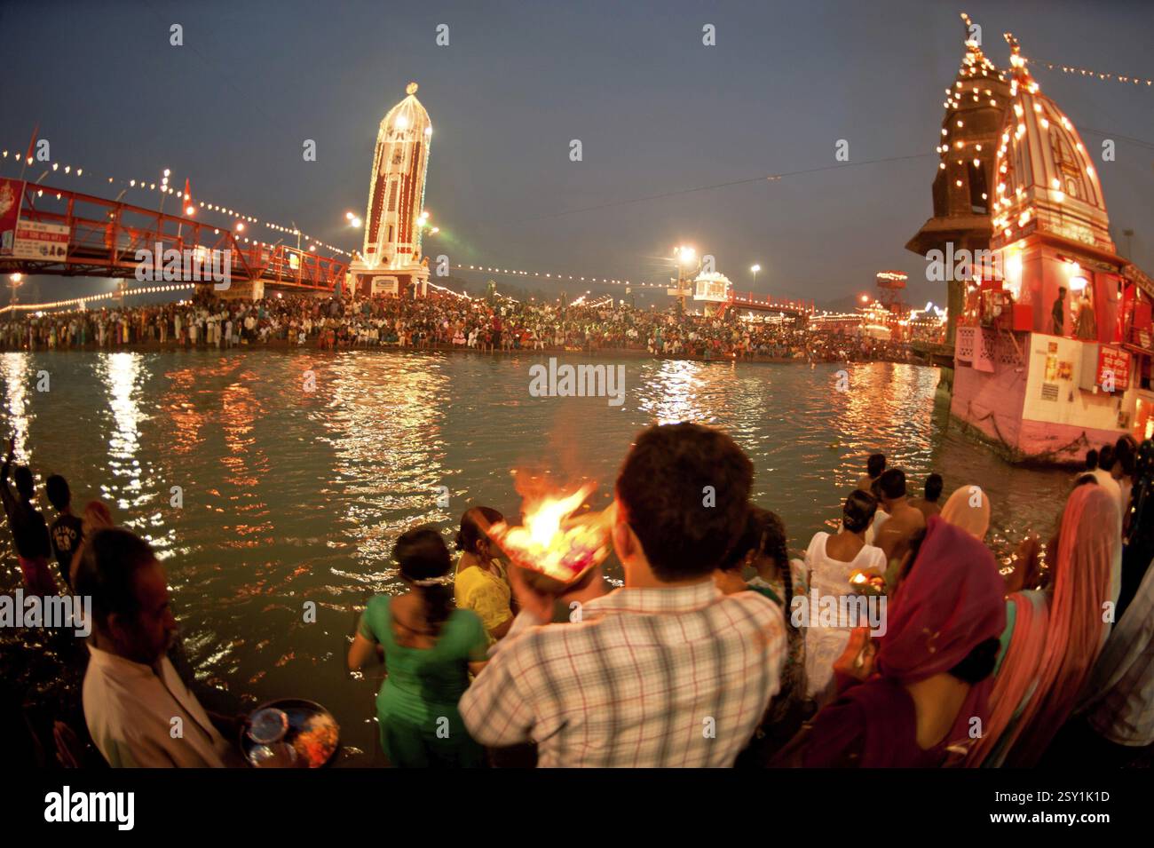 Ganga Aarti At Har Ki Pauri Ghat In Kumbh Mela Haridwar Uttaranchal Ganga Aarti At Har Ki Pauri Ghat In Kumbh Mela Haridwar Uttaranchal