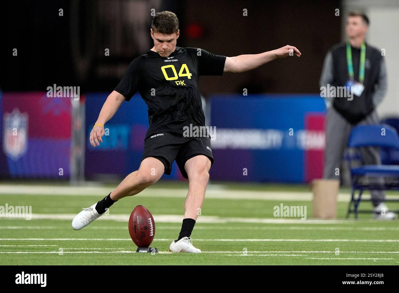 Florida State kicker Ryan Fitzgerald participates in a drill at the NFL ...