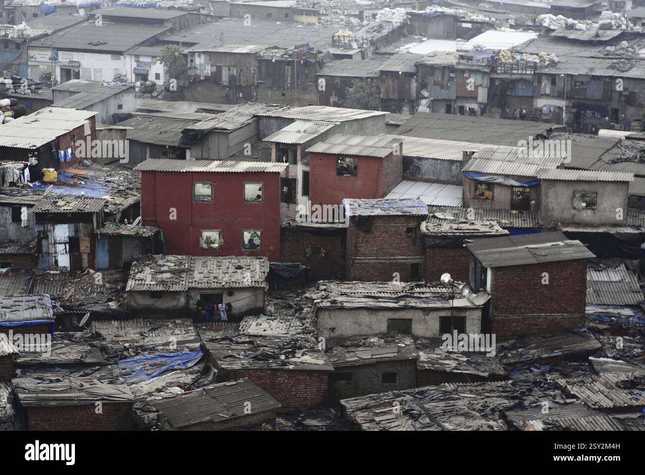 View of slums hi-res stock photography and images - Alamy