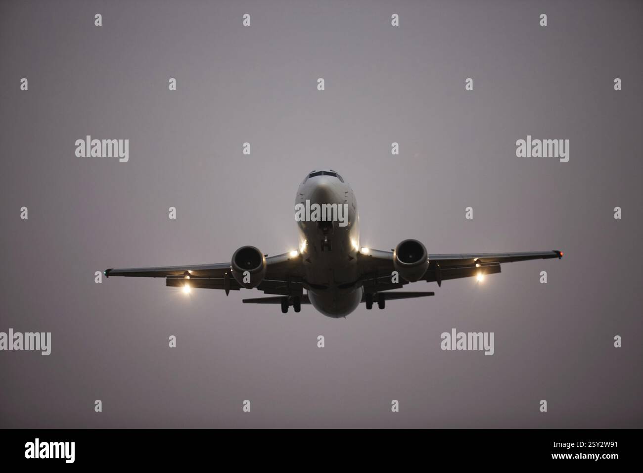 Airplane airoplane take off hi-res stock photography and images - Alamy