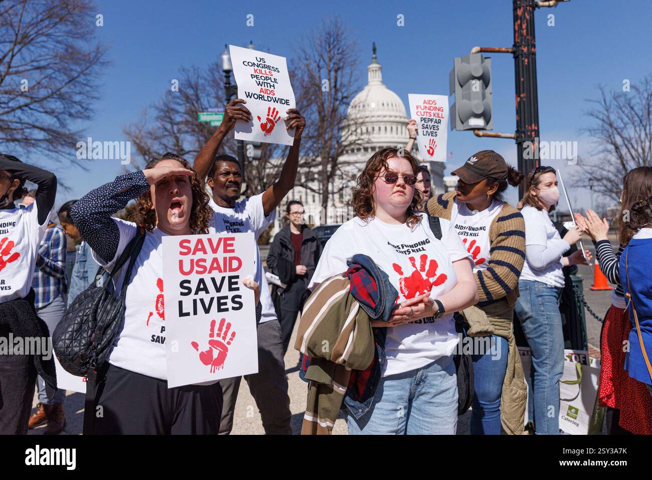 Protesters rally in support of the United States Agency for the United ...