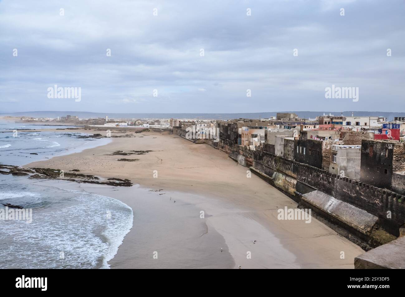 Fortifying Port View of the well-preserved fortified port city of Essaouira on Morocco ...