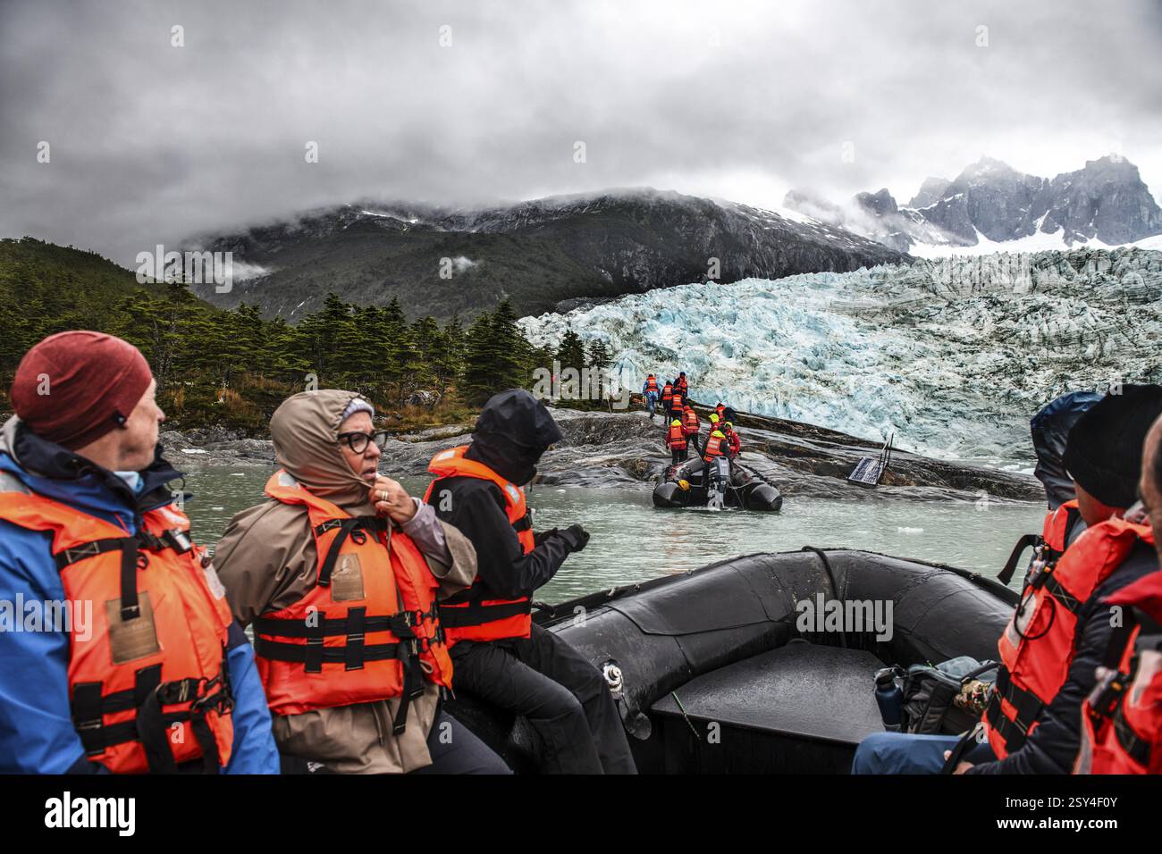 Zodiac excursion around the Pia Glacier, Cordillera Darwin, north-east foothills of the Beagle Channel, Tierra del Fuego, Tierra del Fuego, Patagonia Stock Photo